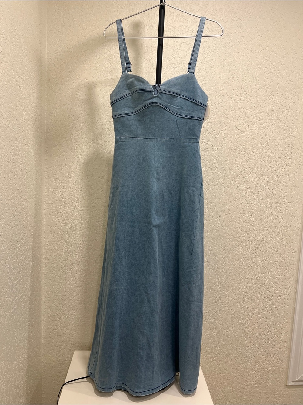 Selfie Leslie Here Comes The Sun Light Blue Denim Maxi Dress size Small NWT - Picture 3 of 16